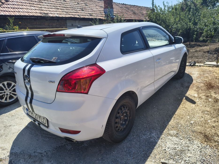 KIA Cee'd 2011 motorina