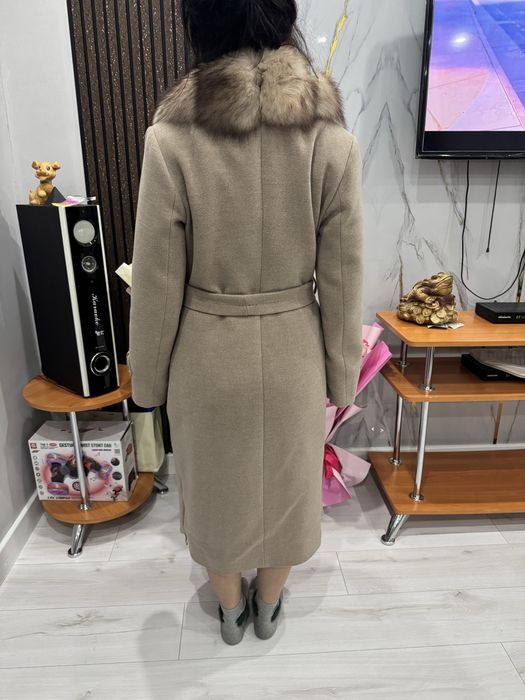 Срочно продам пальто