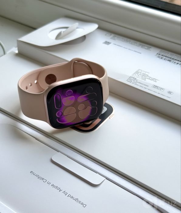 Apple iWatch 10 Gold 46mm 100%