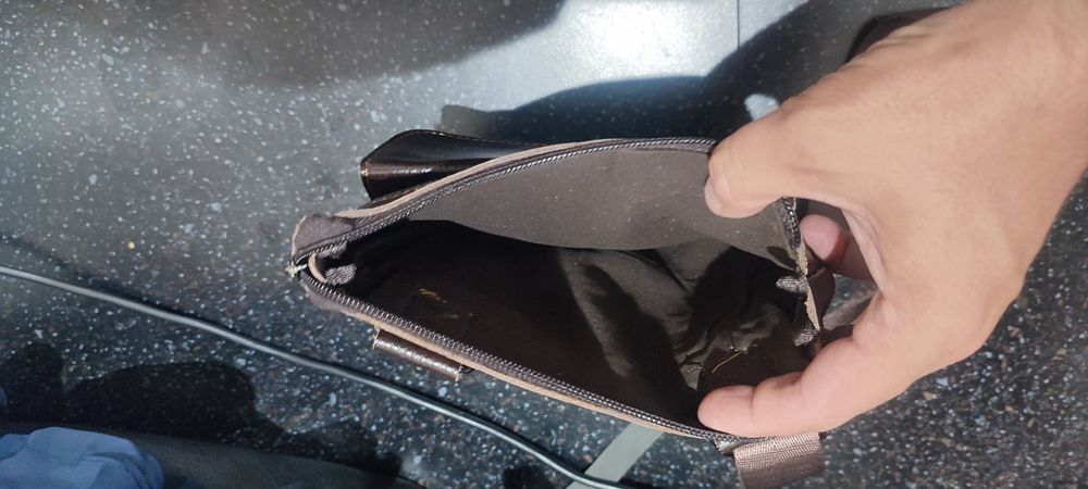 Продам барсетку новая