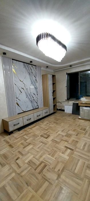 Mebel zakaz asosida, xar-xil dizaynda
Kuhonni garnitur,
Garderob,
Kupe