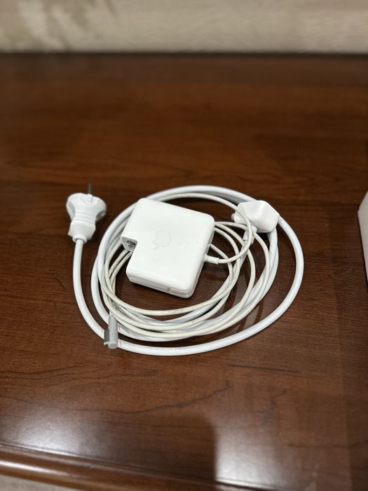 Macbook air 11 дюймов