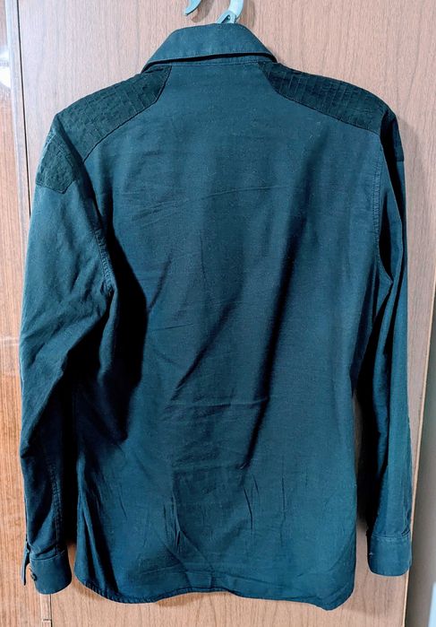 Черная мужская рубашка H&М