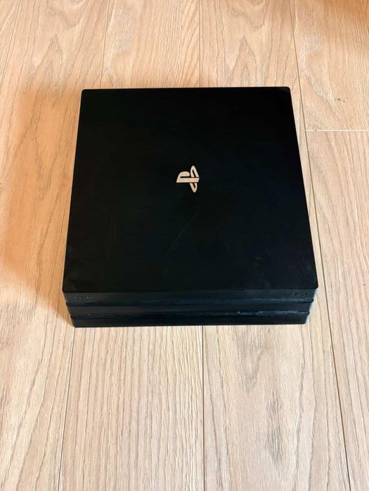 Playstation 4 slim