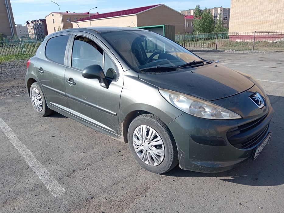 Продам пежо 207.