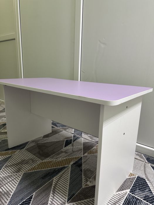 Срочно продам Парты 6 шт