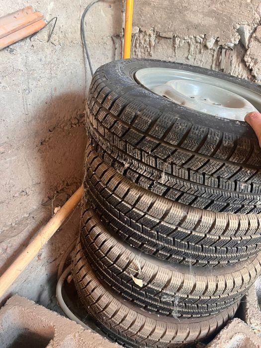 Зимние шины для автомобилей