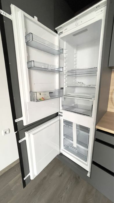 Продава се Двустаен апартамент в Търговище, Център - 55 кв.м за 1567 €/кв.м - Снимка #14