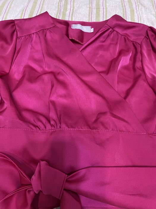 Продается атласная блузка