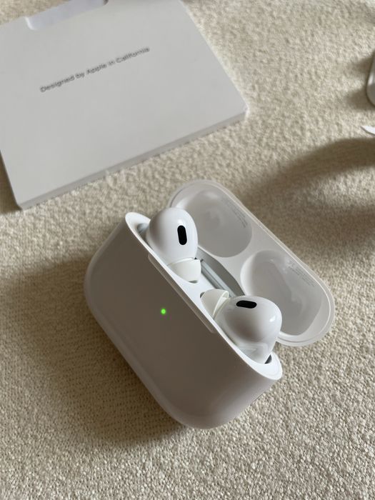AirPods 2nd Generation (оригинал)