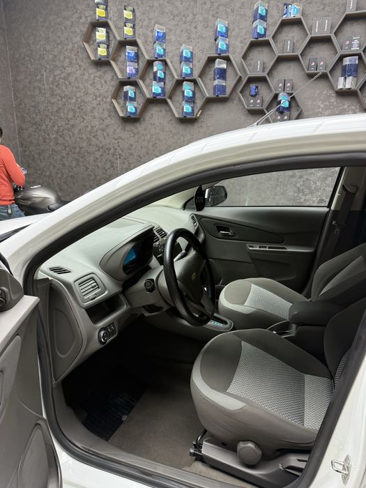 Chevrolet Cobalt 2022 — 7