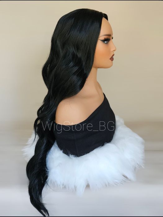 Дълга черна перука на леки вълни без бретон