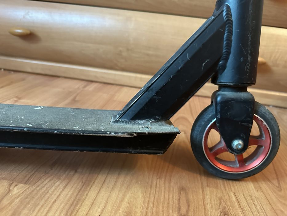 Продам трюковой самокат