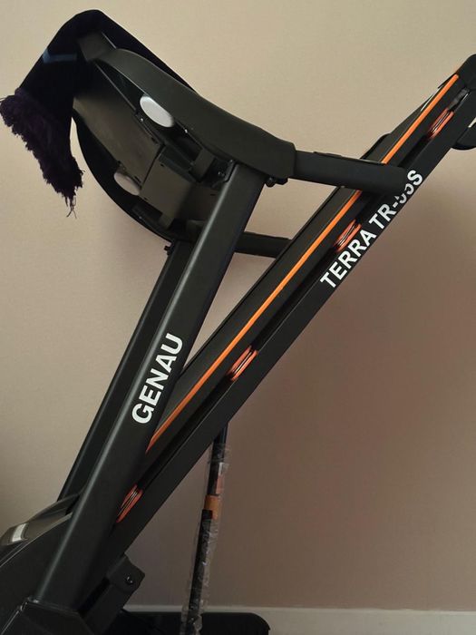 Беговая дорожка Genau