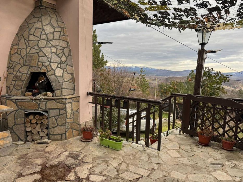 Продава къща в с. Негушево