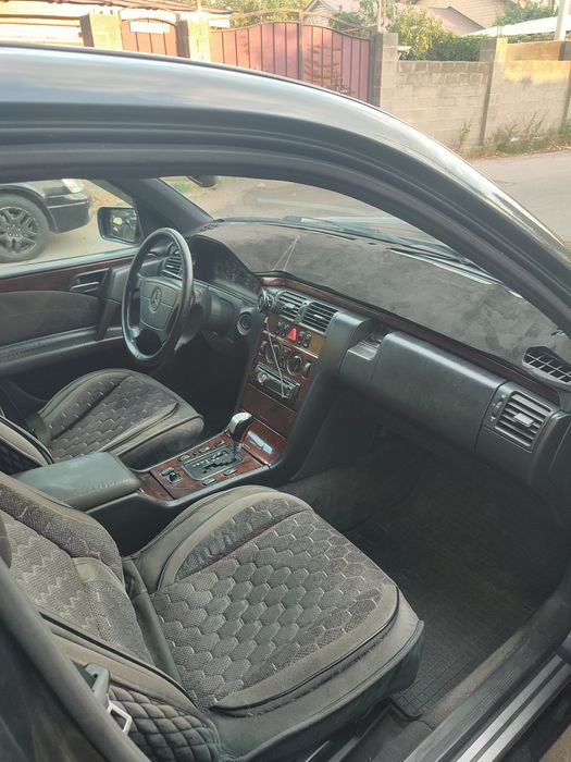 Mercedes Benz w210 Elegance