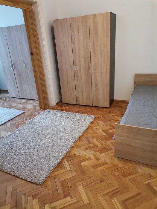 Двустаен апартамент под наем Гео Милев