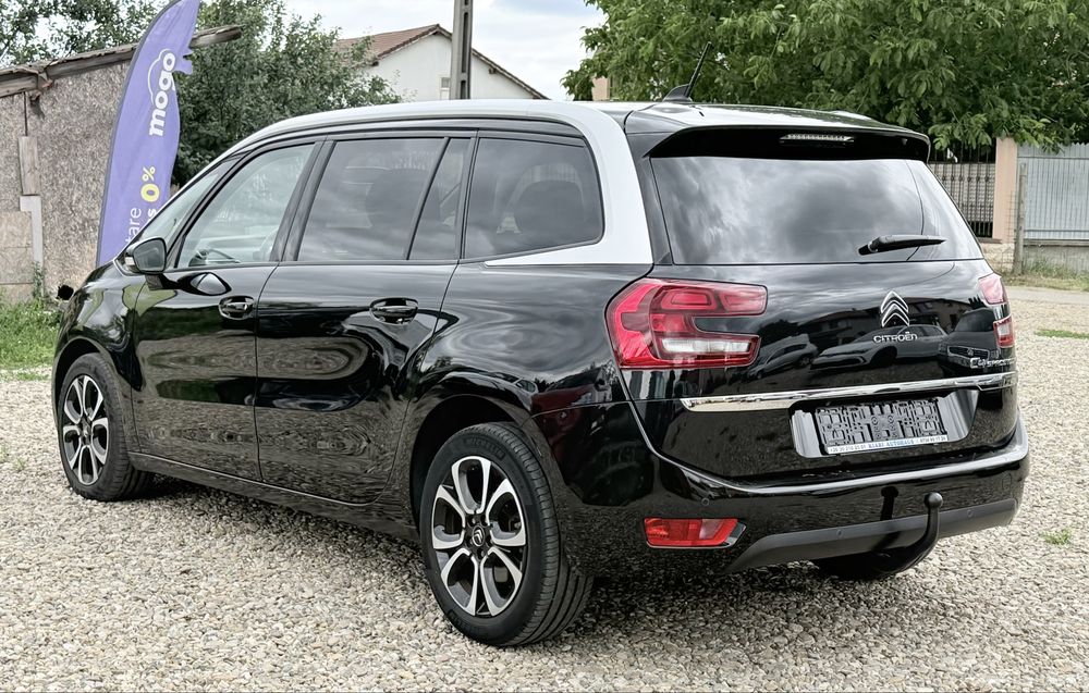 Citroen C4  7 locuri 2020