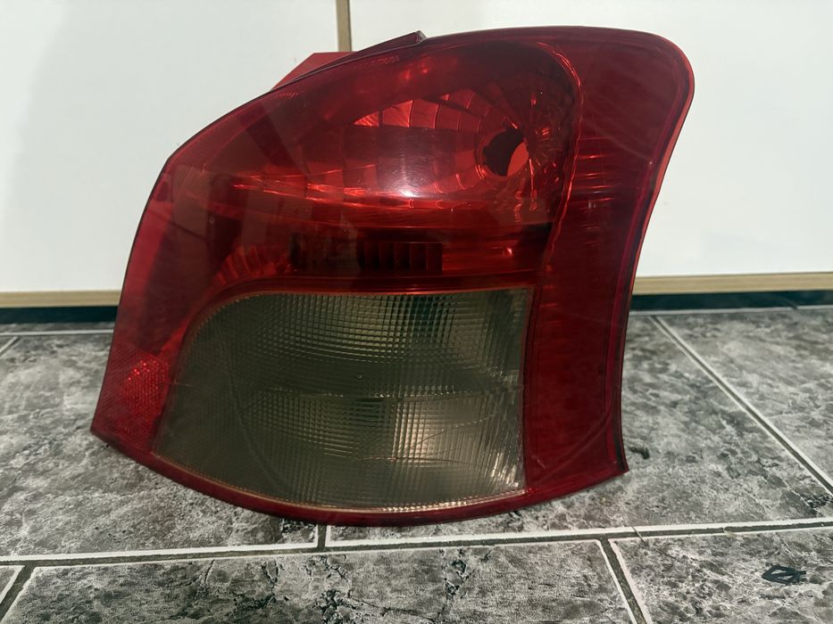 Десен стоп за Тойота Ярис / Toyota Yaris 2006