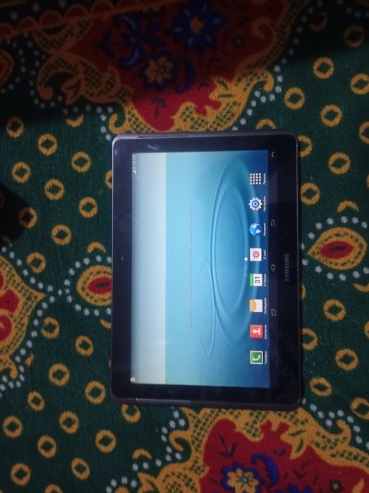 Продам планшет Samsung tab2