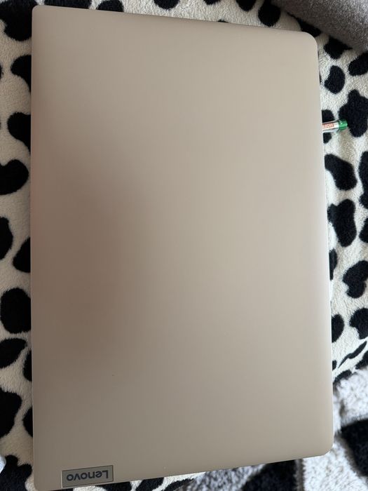 Vand laptop lenovo