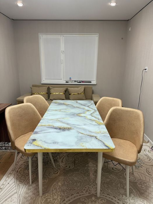 Стол стулья для кухни