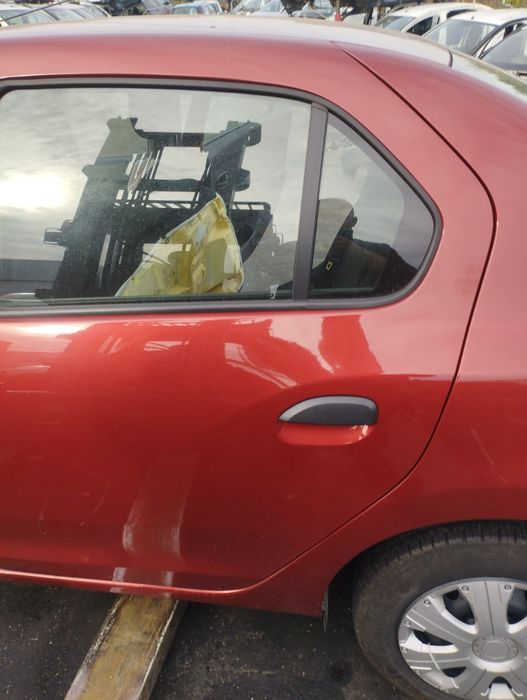 Ușa stânga dreapta aripa stângă Dacia Logan 2 2013-2020