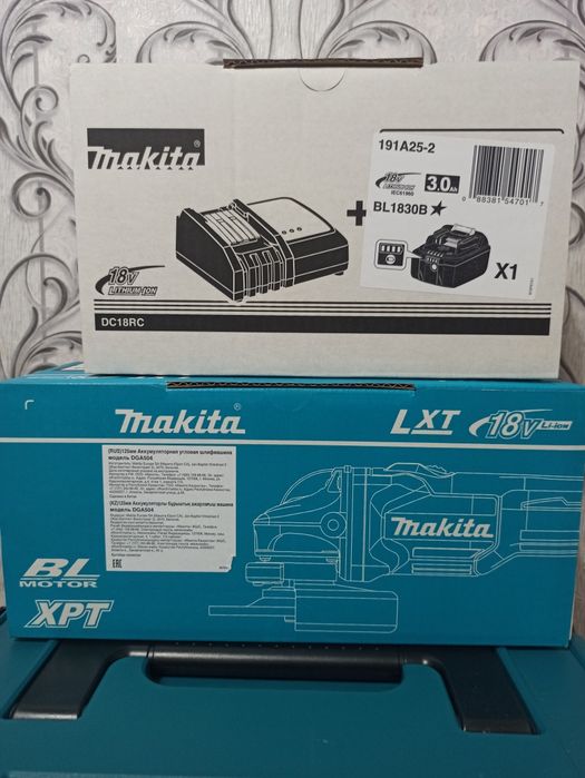 Ушм Makita DGA 504 + набор