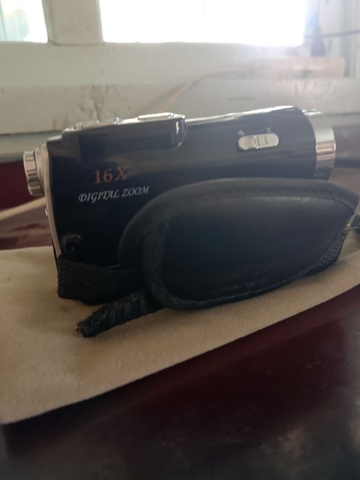 Fotoapparat.vedio ham olsa boʻladi