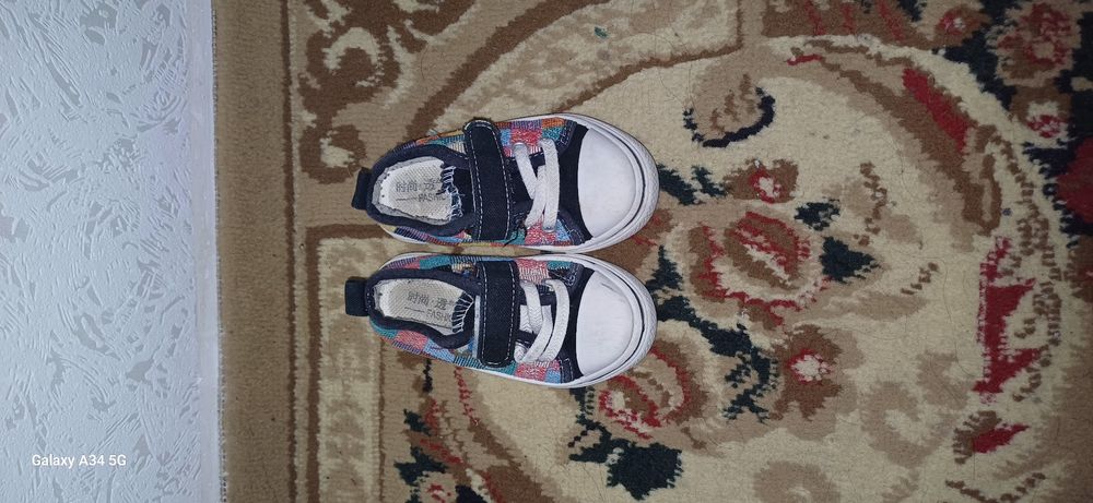 Детская обувь-цветные кеды