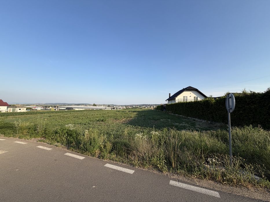Teren de vânzare Ipotesti, Suceava
