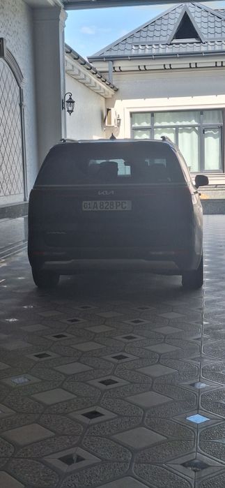 KIA Carnival 2023