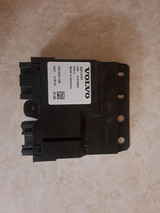 модул багажник volvo v90,s90