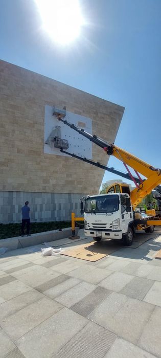 Услуга автовышки 30 метров