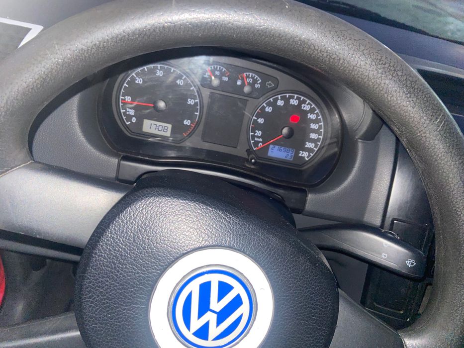 Vând Polo 1.2 benzină 2003 in stare bună negociabil