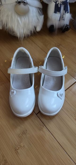 Туфли для девочки