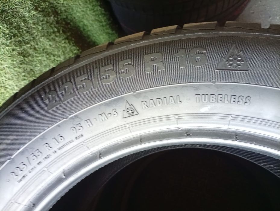 225 55 16 Continental și Pirelli