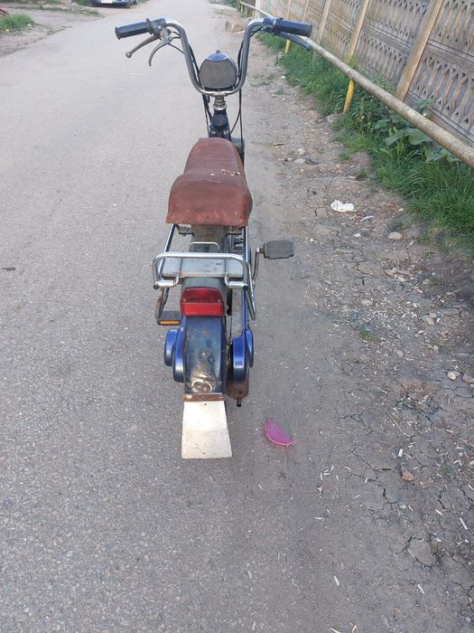 Vând moped Piaggio si Cu actele lui originale