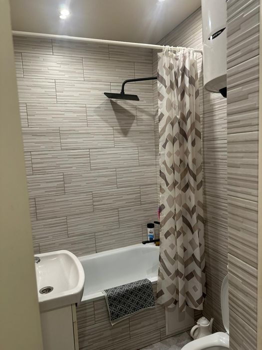 Продаётся 2-комнатная квартира