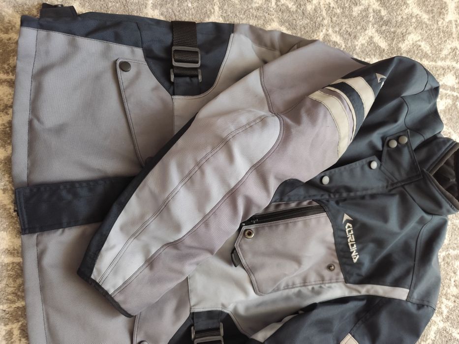 Мото екип Корона мото