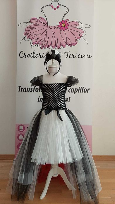Rochita TUTU Pinguin Randunica Vrabiuta Ciocanitoare Barza Cocostarc