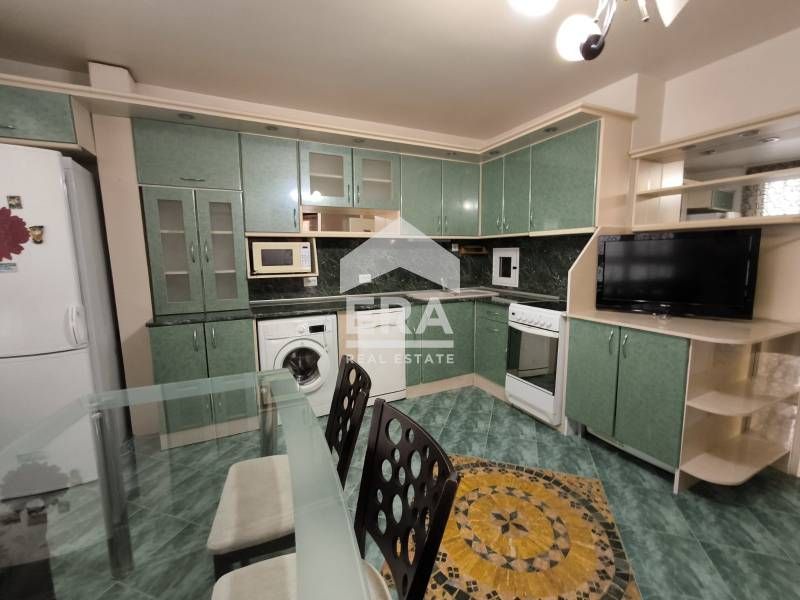 Дава се под наем Тристаен апартамент в Хасково, Дружба 1 - 85 кв.м за 382.5 € - Снимка #8