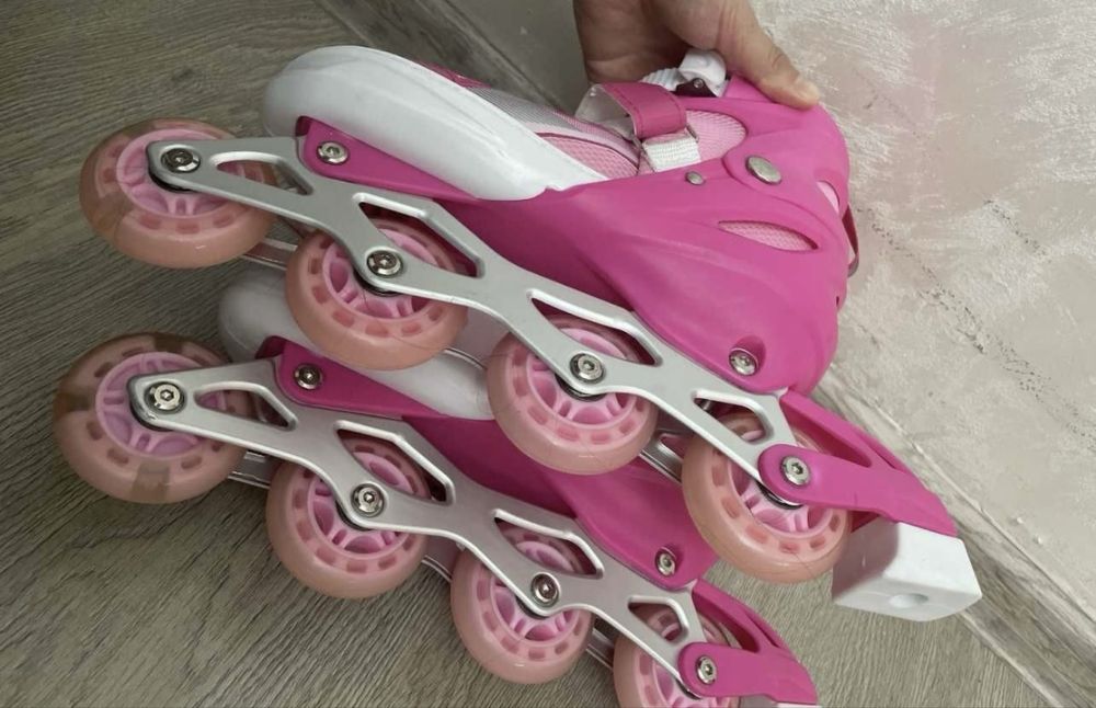 Продается ролик, цена 10тыс, размер 39-42