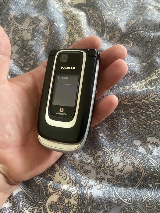 Nokia 6131 в идеально состояние
