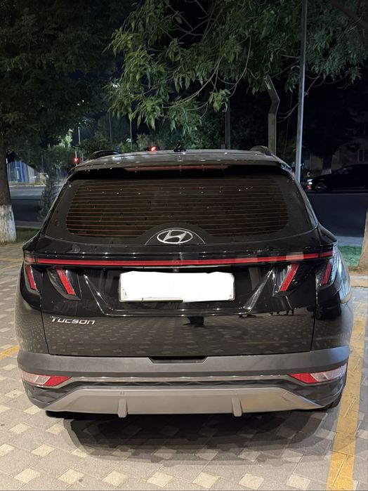 Hyundai Tucson.