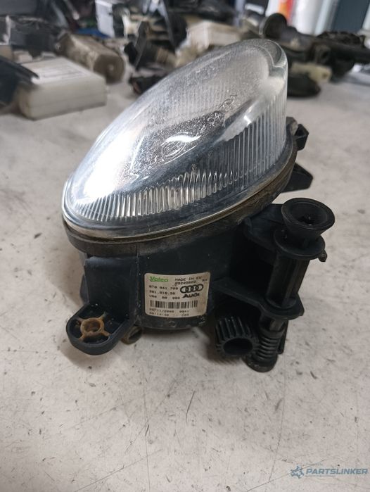 Proiector Ceata Dreapta Fata Audi A4 Iv (8K2, B8) [ 2007 - 2015 ] Oem