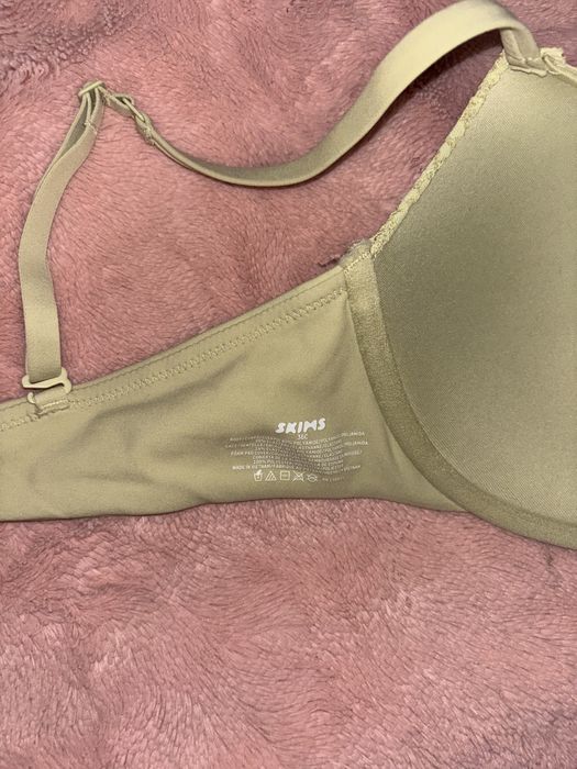 Сутинен на SKIMS, 36C, ЧИСТО НОВ