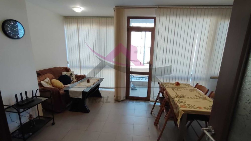 Дава се под наем Двустаен апартамент в Варна, Център - 62 кв.м за 398.82 € - Снимка #1