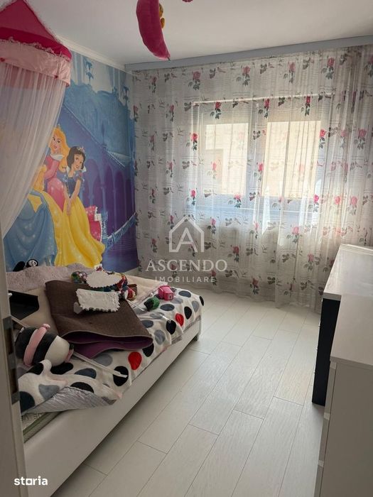 Casă modernă 4 dormitoare,mobilată cu 3 locuri de parcare – Chiajna