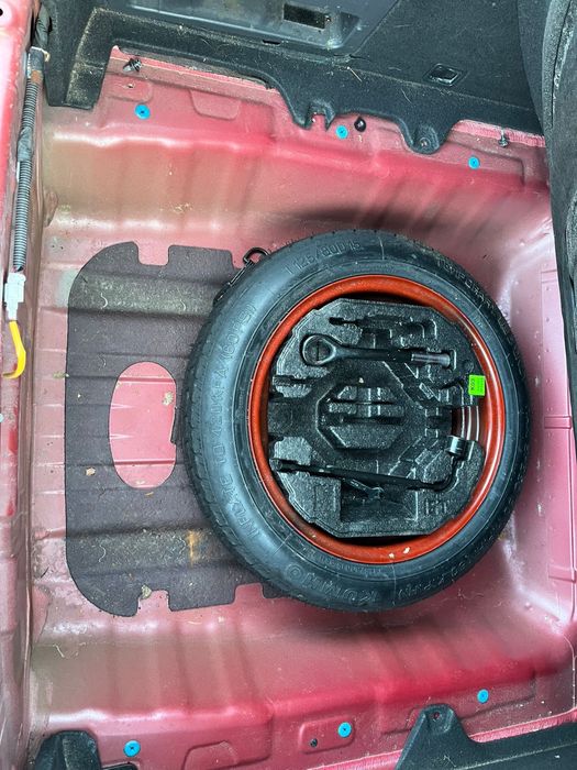 На части 2018г HYUNDAI IONIQ 1.6 gdi HYBRID Premium Хюндай